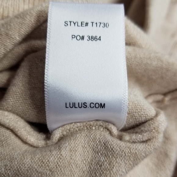 Lulus sweater oversized oatmeal color size XS/S - Picture 5 of 5